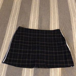 Urban Outfitters skirt sz L